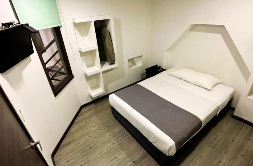 スタンダードルーム, Expo Hotel Ferial