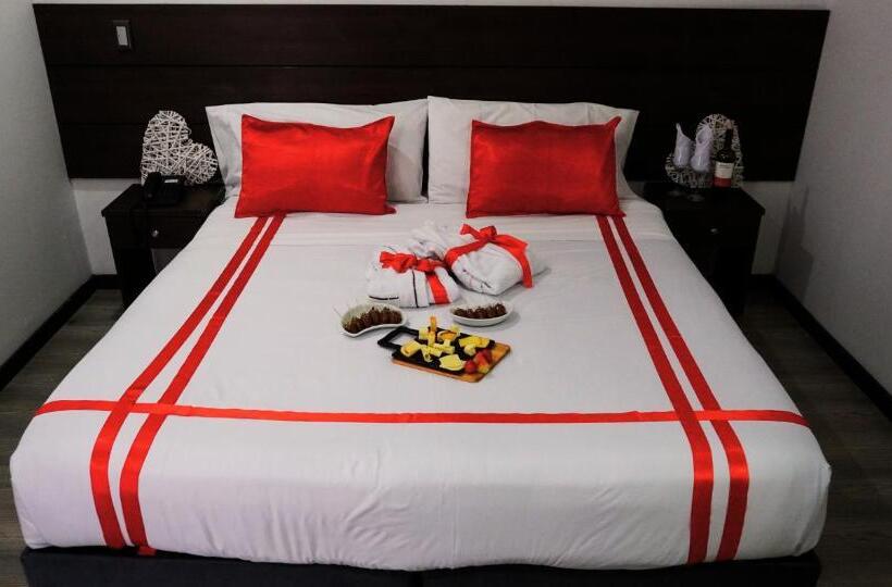 جناح ديلوكس سرير كينج, Expo Hotel Ferial