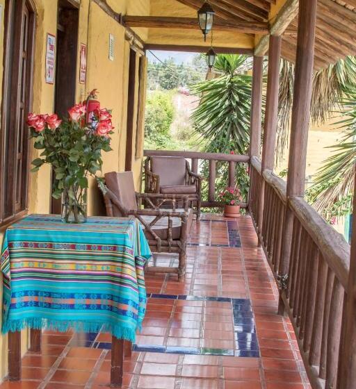 マウンテンビュースタンダードルーム, Hosteria Colibri Aeropuerto