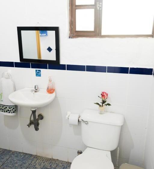 スーペリアールーム, Hosteria Colibri Aeropuerto