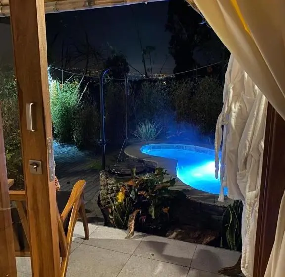 سوییت جونیور, Hosteria Colibri Aeropuerto