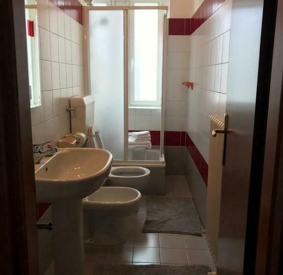 اتاق استاندارد, Albergo 900strati