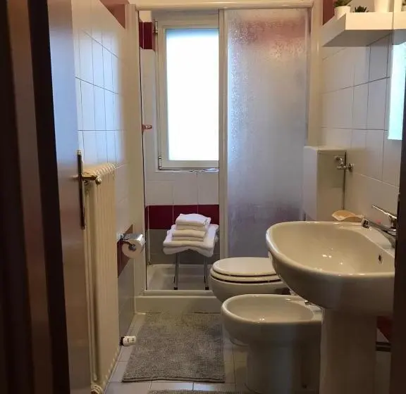 اتاق استاندارد سه نفره, Albergo 900
