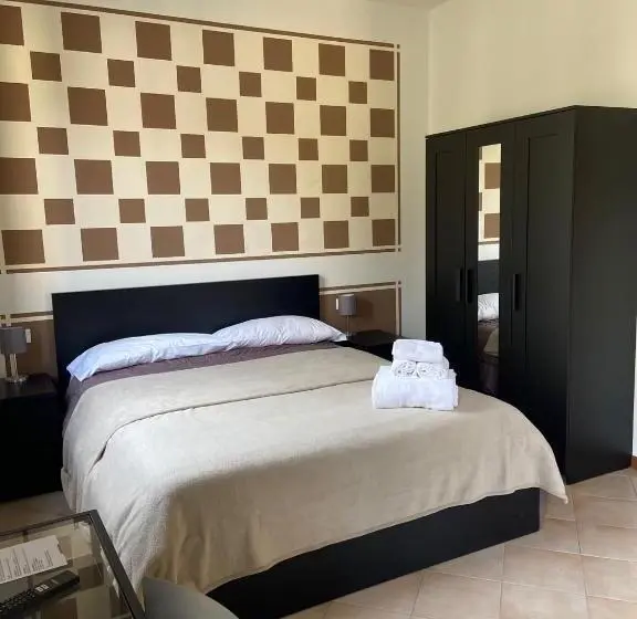 اتاق استاندارد سه نفره, Albergo 900