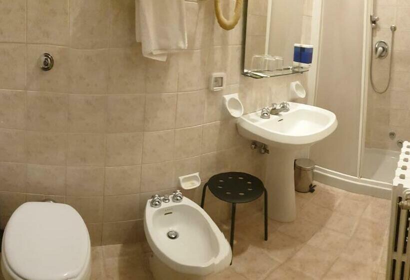 Номер Стандарт, Albergo Giovanni Da Verrazzano