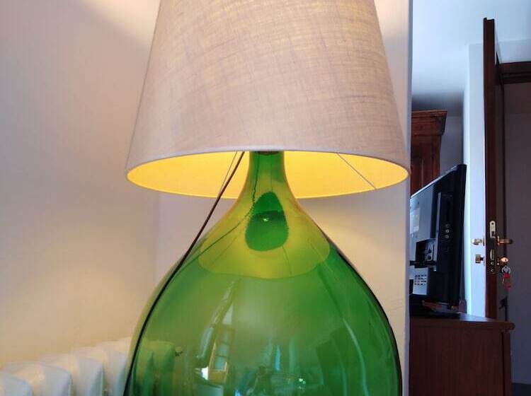 اتاق لوکس, Albergo Giovanni Da Verrazzano