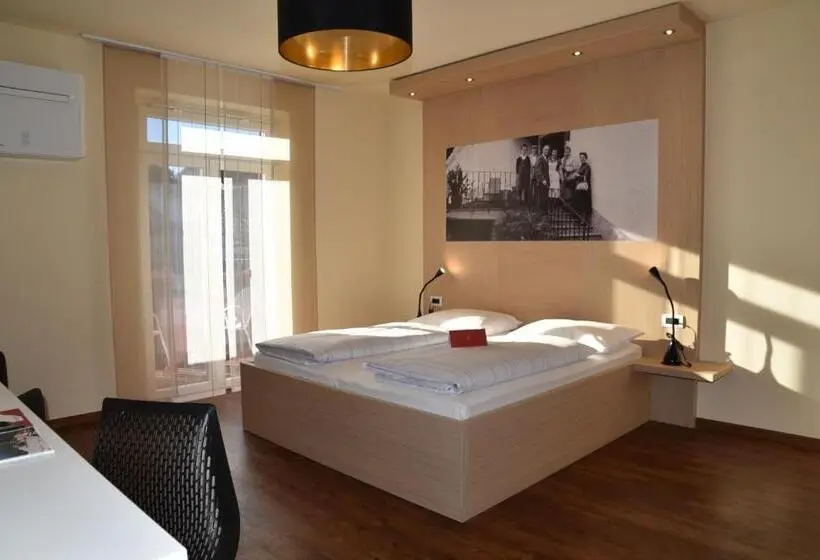 Deluxe-huone Parveke, Angerburg Blumen