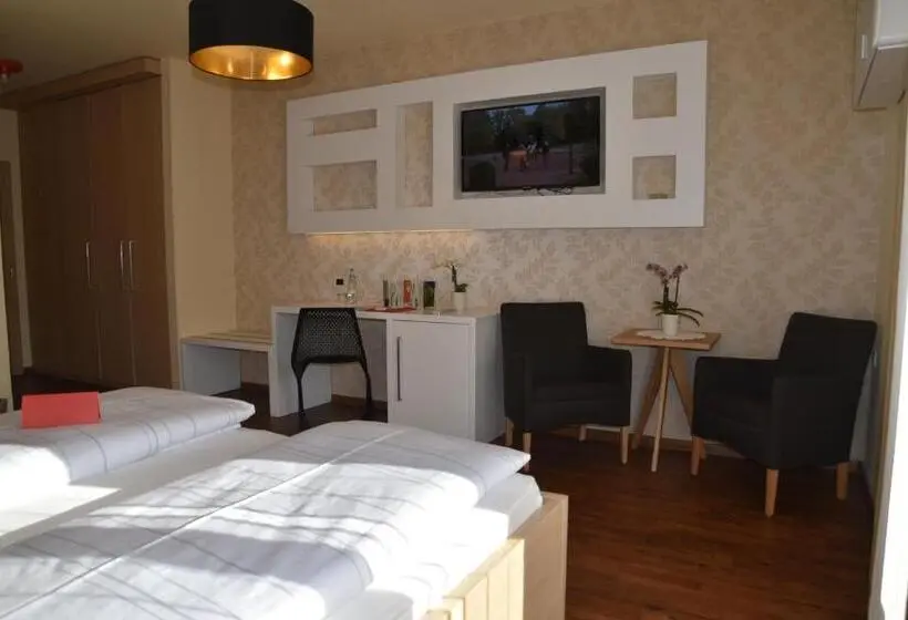 Deluxe-huone Parveke, Angerburg Blumen