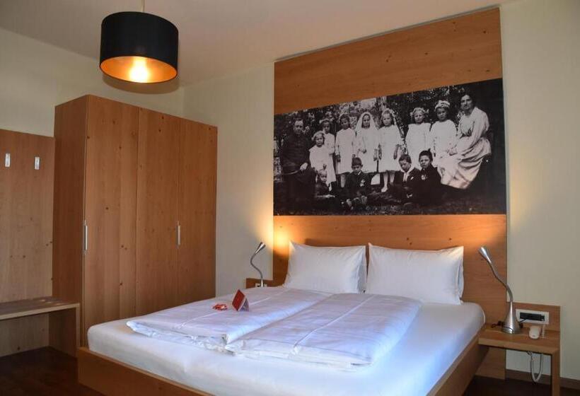 스탠다드 발코니 룸, Angerburg Blumen