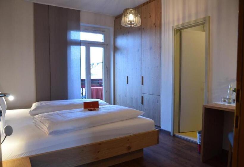 Номер Basic, Angerburg Blumen