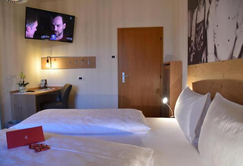 Номер Basic, Angerburg Blumen