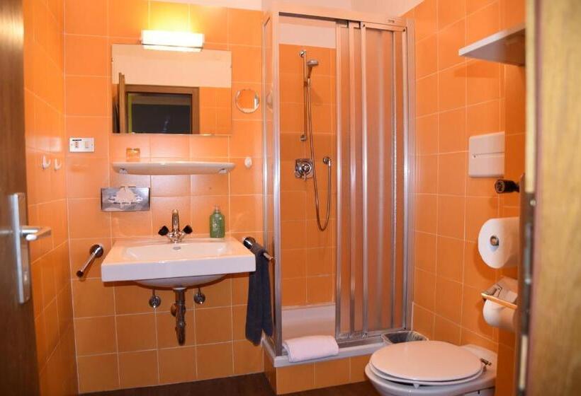 Номер Economy, Angerburg Blumen