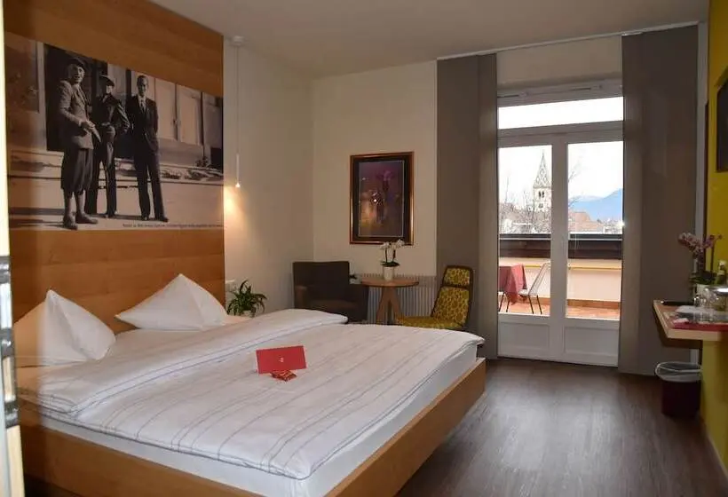 Comfort-huone, Angerburg Blumen
