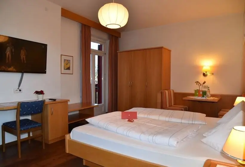Deluxe-huone Puutarhanäkymä, Angerburg Blumen