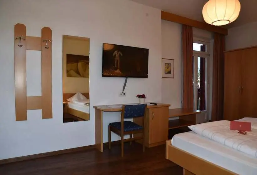 Deluxe-huone Puutarhanäkymä, Angerburg Blumen