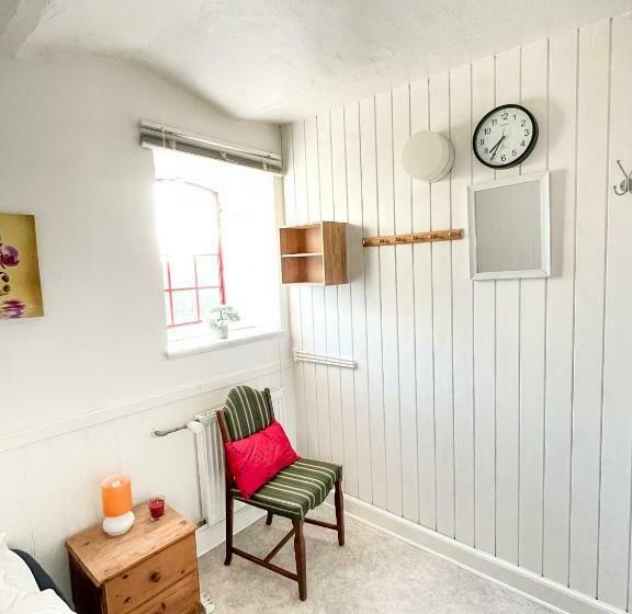 غرفة قياسية فردية, Bb Esbjerg