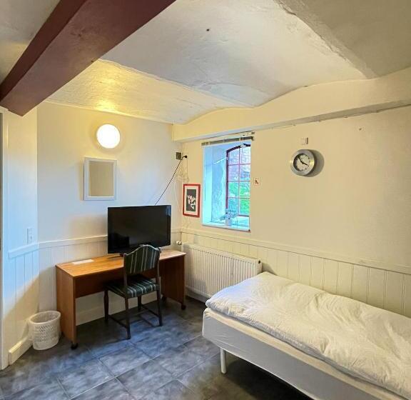 غرفة قياسية فردية, Bb Esbjerg