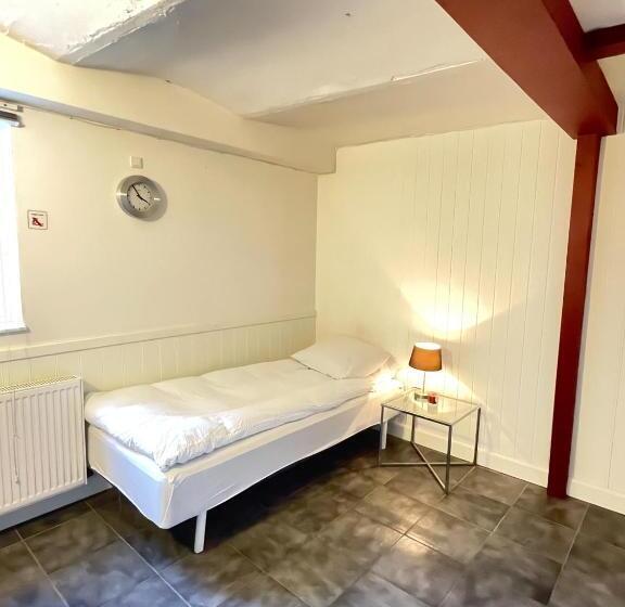 חדר סטנדרט יחיד, Bb Esbjerg