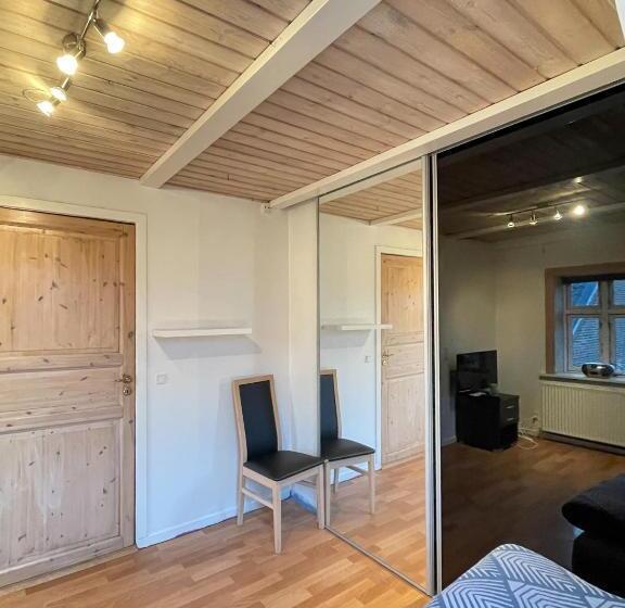 غرفة قياسية, Bb Esbjerg