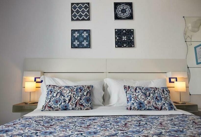 اتاق استاندارد, Casamediterranea