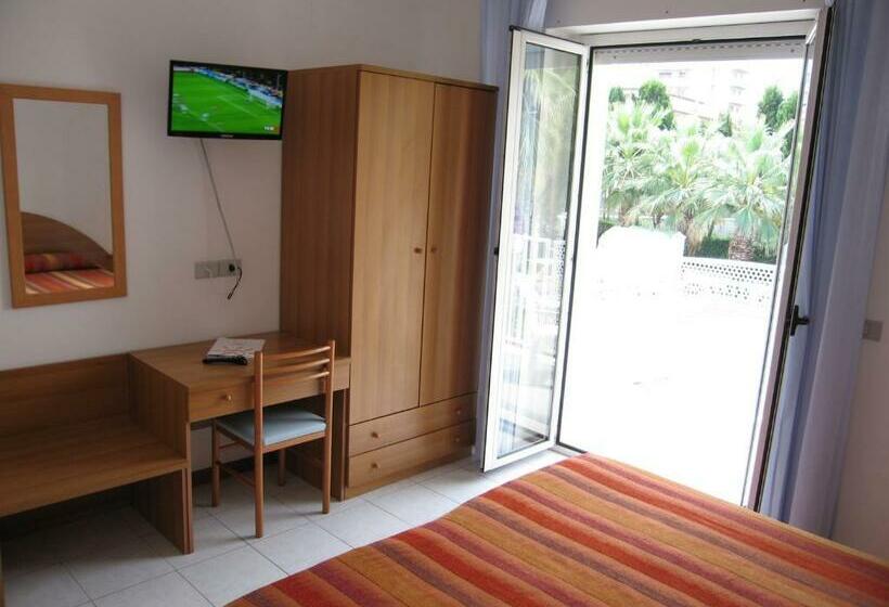 اتاق استاندارد, Centro Vacanze Domus M.g