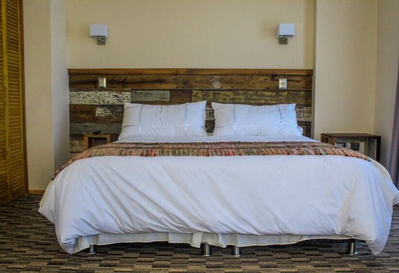 ベーシックルーム, Entre Tilos