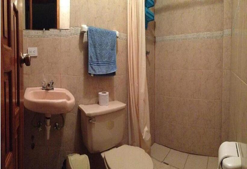 اتاق استاندارد, Hostal Jora Continental