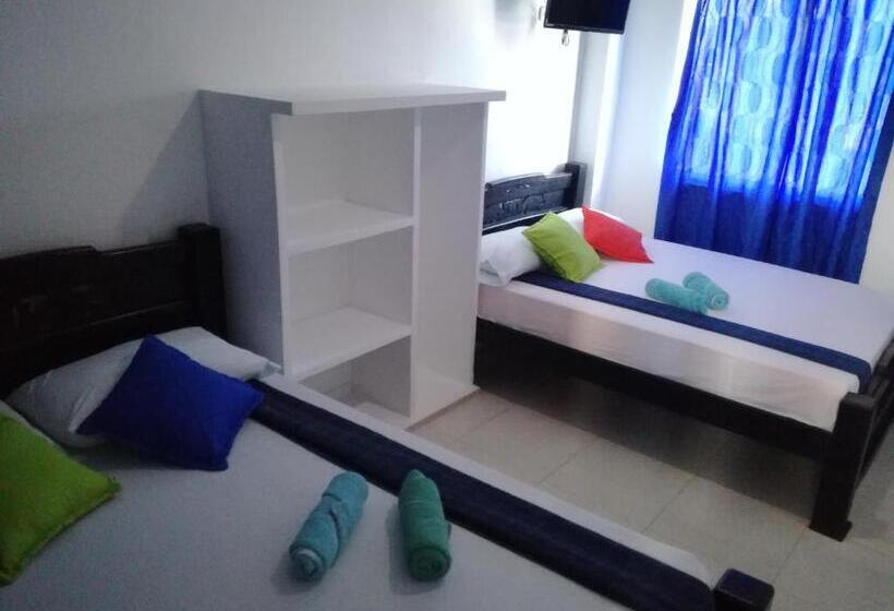 חדר סטנדרט לארבעה, Katylú