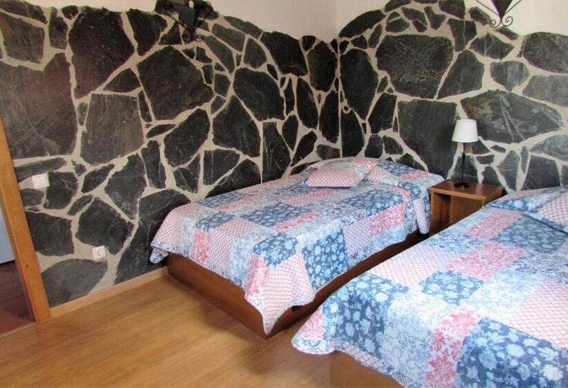 بانگلوی استاندارد, Lusitaurus