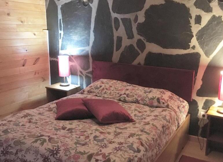 اتاق استاندارد, Lusitaurus