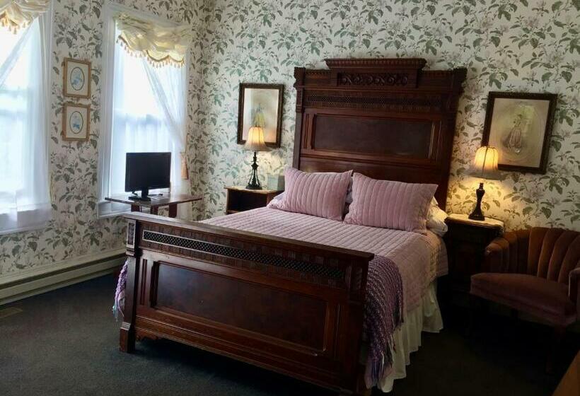 수피리어 룸, Shaw House Inn