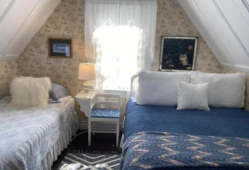 バルコニー付きデラックスルーム, Shaw House Inn