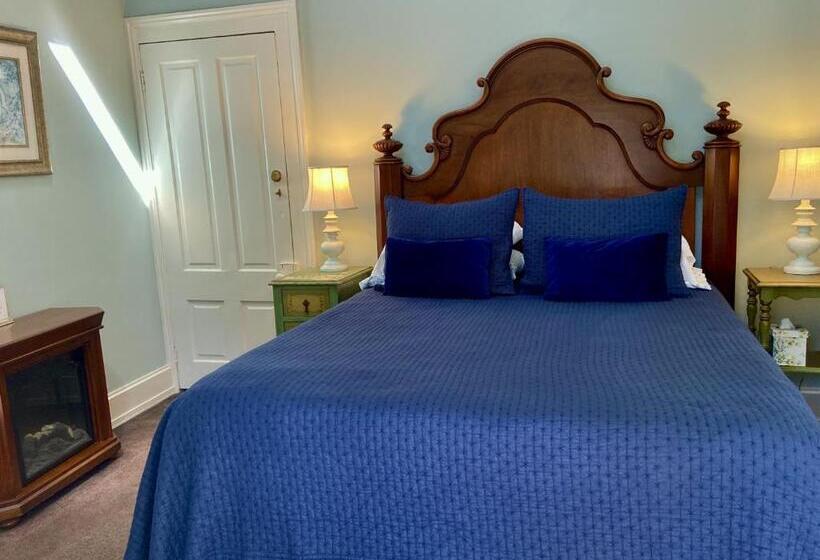 수피리어 룸, Shaw House Inn