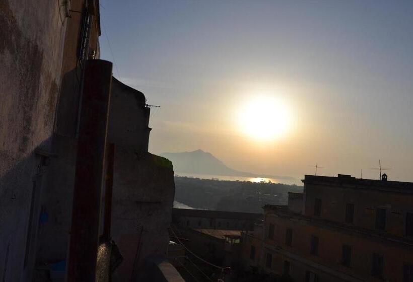 חדר דלוקס עם מרפסת נוף לים, Terra Murata Boutique B&b