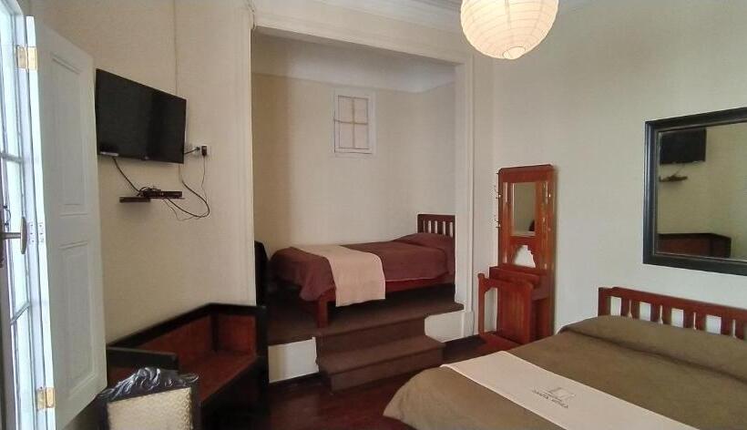 Номер Стандарт Трехместный, Santa Rosa Apartotel  Centro Histórico