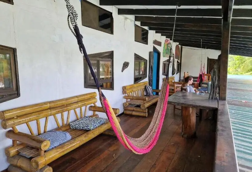 Deluxe-huone Merinäkymä Parveke, Playa Negra Brewing Beachfront