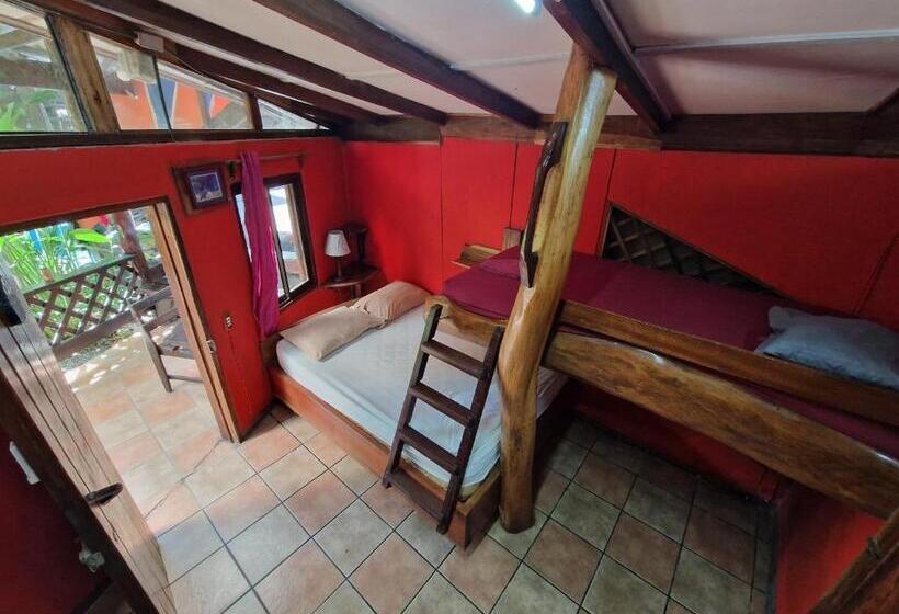 Трехместный Номер Deluxe, Playa Negra Brewing Beachfront