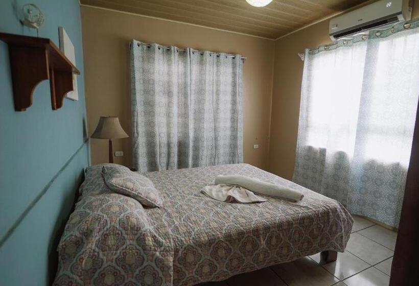 شقة غرفة واحدة مطلة على البحر, Pura Natura Lodge Manuel Antonio