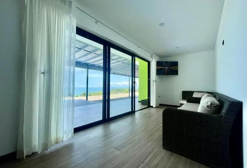 オーシャンビューデラックススイート, Pura Natura Lodge Manuel Antonio