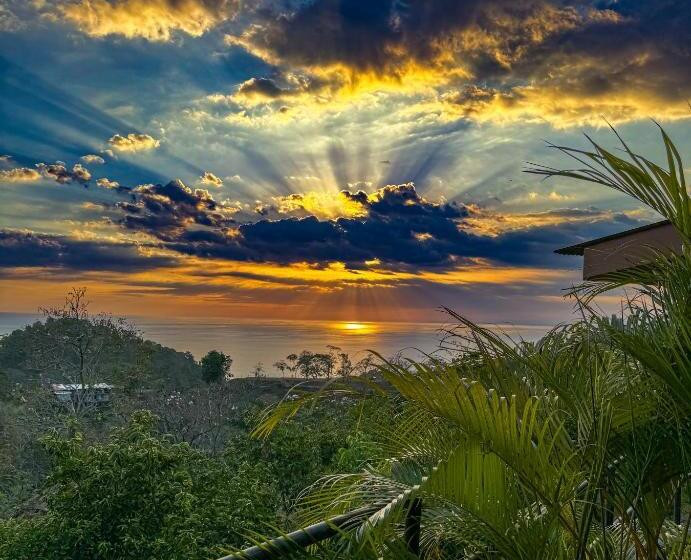 غرفة قياسية رباعية مطلة على البحر, Pura Natura Lodge Manuel Antonio