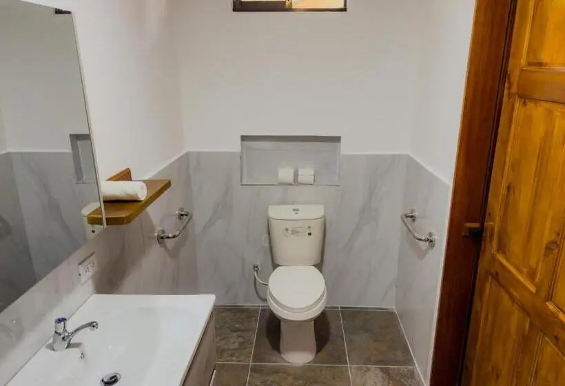 景色の見えるスタンダード4人部屋, Pura Natura Lodge Manuel Antonio