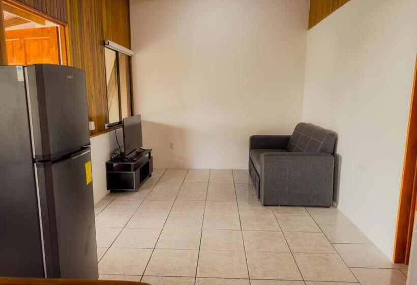 غرفة قياسية رباعية مطلة على البحر, Pura Natura Lodge Manuel Antonio