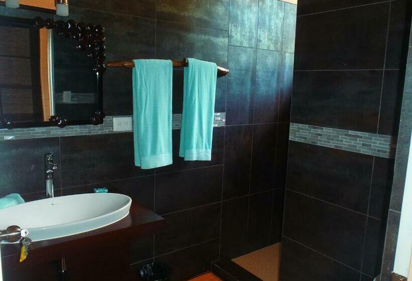 بانگلوی استاندارد, Eden Tica Lodge