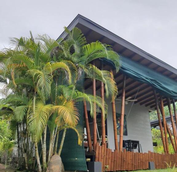 بانگلوی استاندارد, Eden Tica Lodge