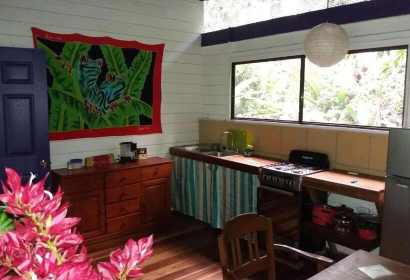 Дом 2 Спальни, El Tucan Jungle Lodge