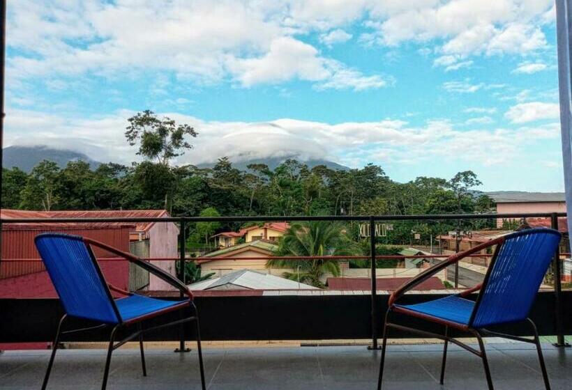 프리미엄 스위트, La Fortuna Lodge By Treebu Hotels