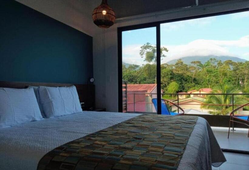 סוויטת פרמיום, La Fortuna Lodge By Treebu Hotels