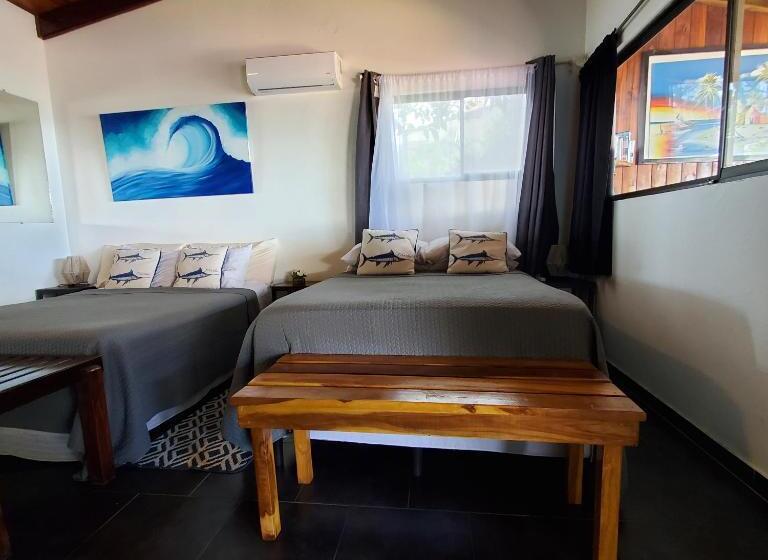 חדר סטנדרט לארבעה, Villa Amarilla