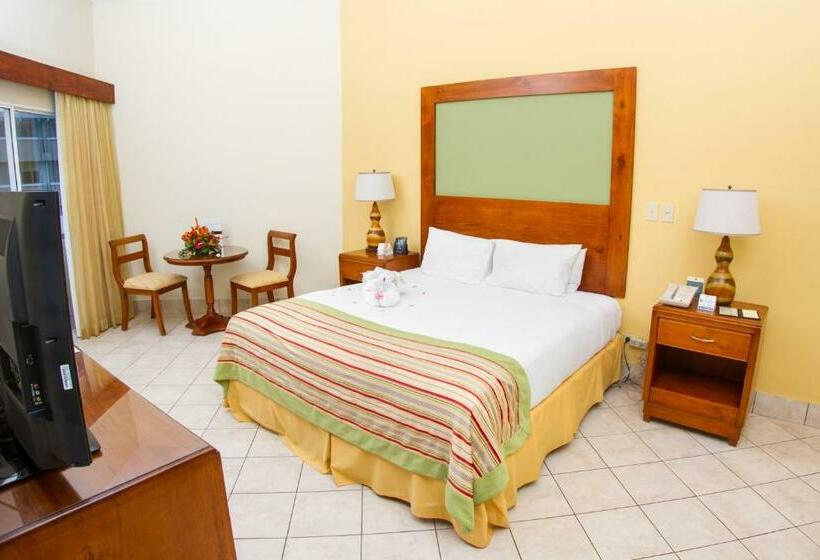 غرفة قياسية سرير كينج لذوى الإحتياجات الخاصة, Fiesta Resort All Inclusive Central Pacific  Costa Rica