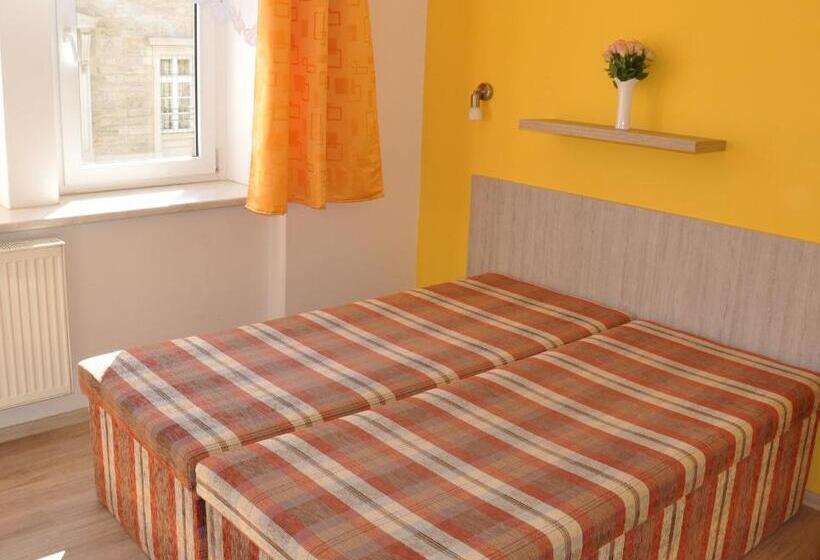 חדר סטנדרט, Hostel Děčín